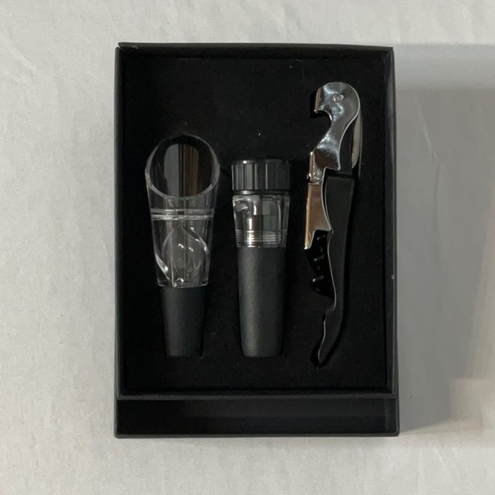 Wine Accessory Set Includes Opener Aerator and Stopper